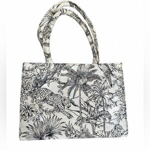 Elegant Structured Black and White Tote Bag